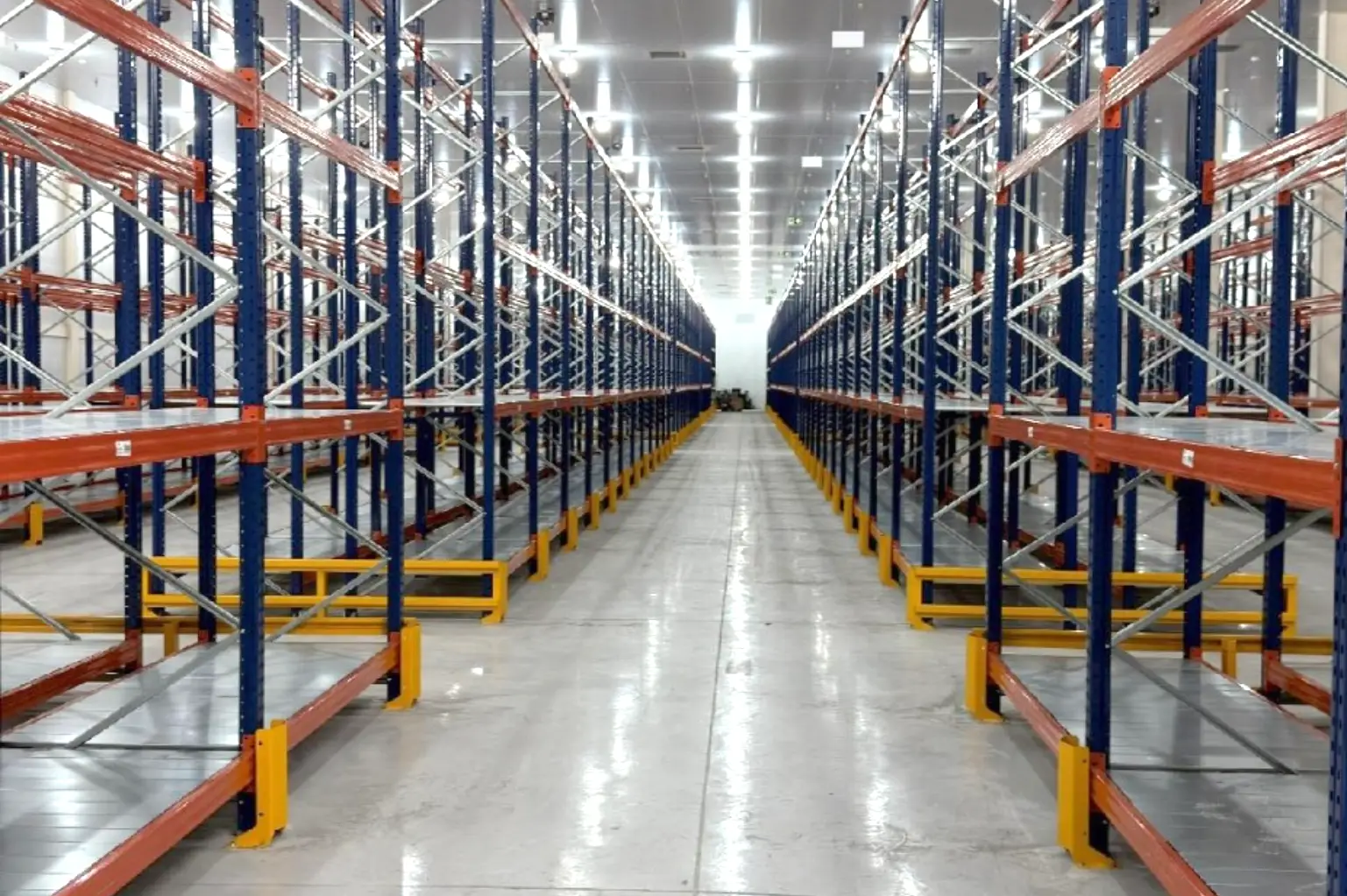Centro Logístico de Armazenagem e Distribuição para o Governos de Mato Grosso